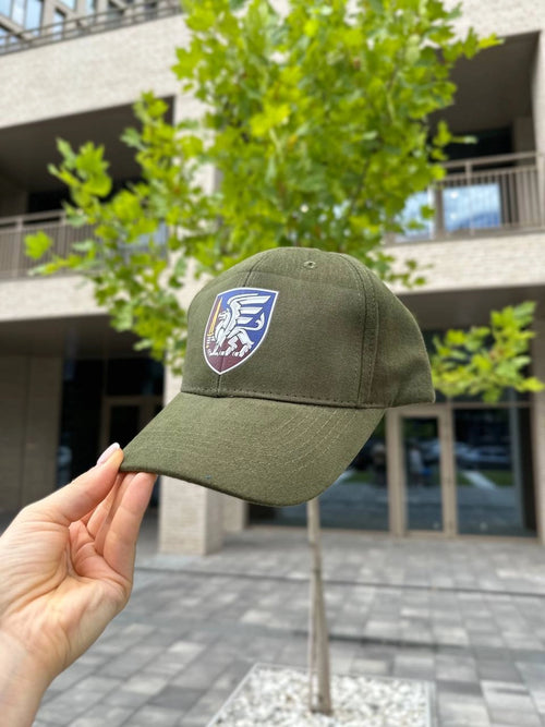 Кепка з принтами