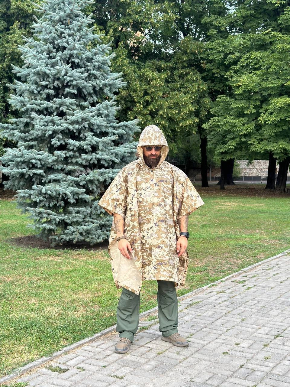 Тактичне пончо-дощовик