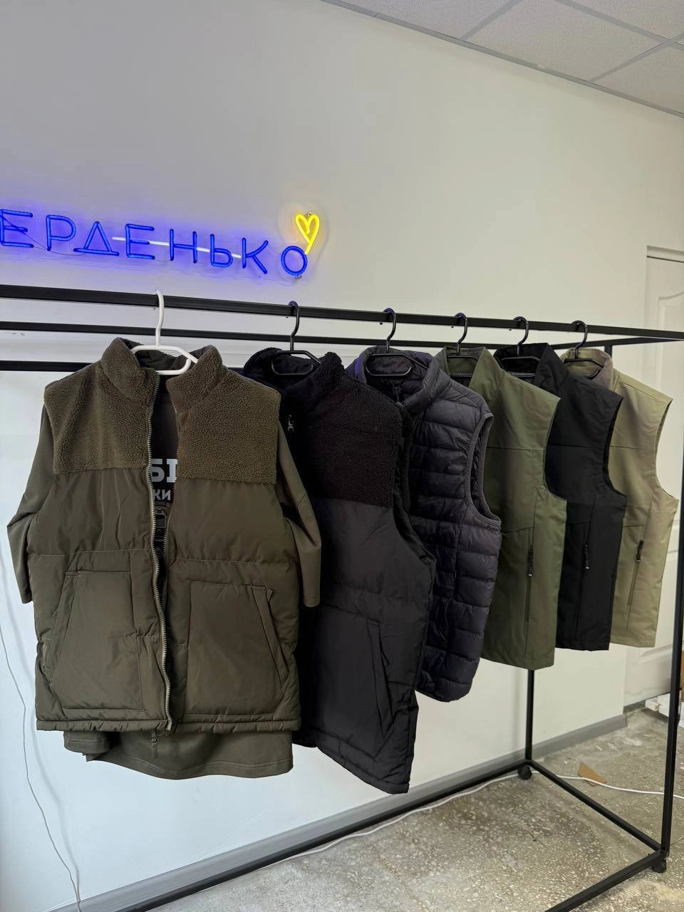 Жилетка двостороння chornyi XXL купити Україна Serdenko